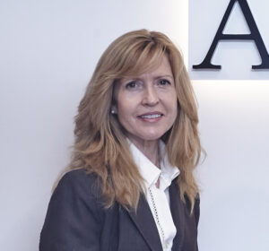 Iolanda Latorre 300x280