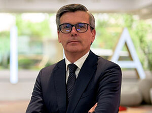 Jesus Estevez 1 300x223