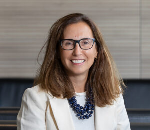 Cloe Barnils 1 300x261